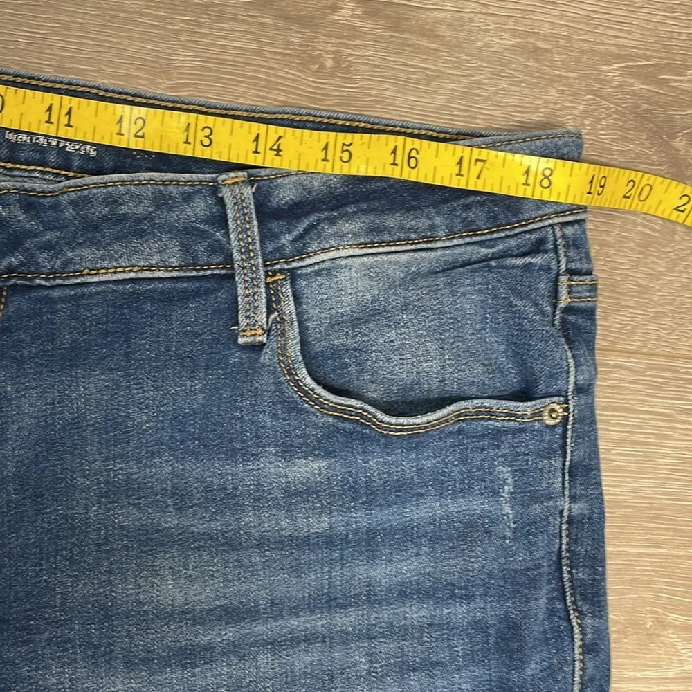 Old Navy Rockstar Super Skinny High Rise Secret Slim Pocket Distressed Denim 18L